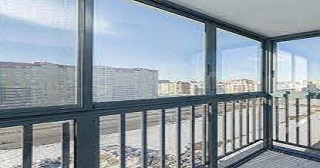 Панорамное остекление лоджии Ирбит цена от 11 тыс. руб. м/п.