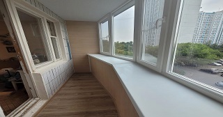Застеклить лоджию Ирбит цена от 9742 руб. м/п. за 50 часов